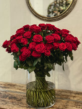 Load image into Gallery viewer, 100 Rose Rosse
